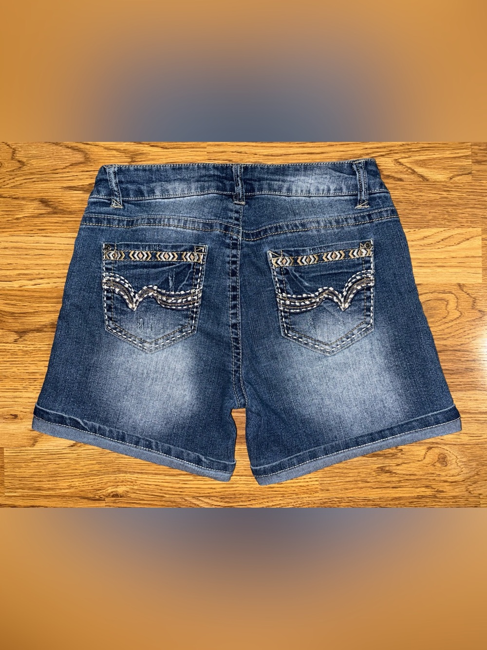 Wallflower Cuffed Denim Jean Shorts Juniors Size 9 Distressed Rhinestone Bling
